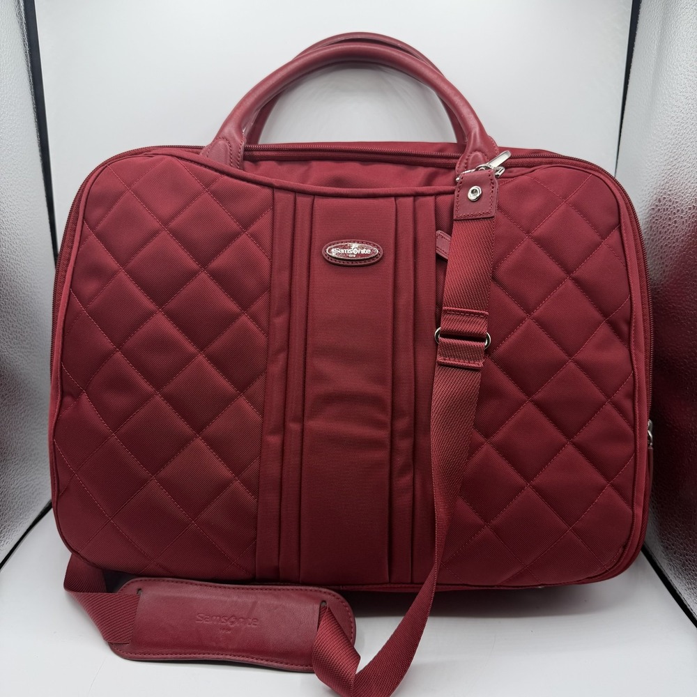 Samsonite Virgo Portfolio Quilted Laptop Briefcase Red with Shoulder‎ Strap